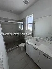 NW 24th Pl — Photo 3