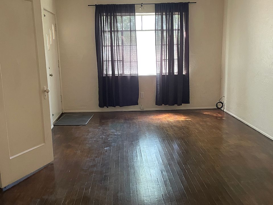 1st image of 2811 Coal Ave SE