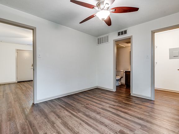 4th image of 3914 Bowser Ave APT 104