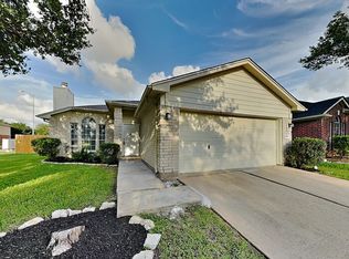 4003 Floral Way Ct, Fresno, TX 77545