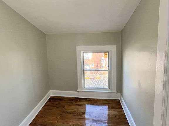 4th image of 57-59 9th Ave #2