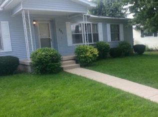 201 Country Ln, Westville, IL 61883