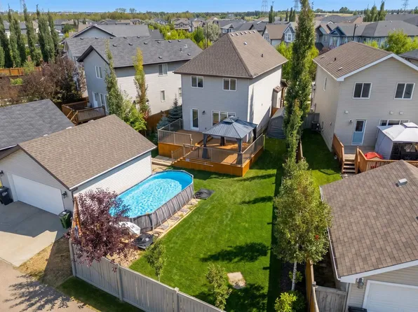 5241 2a Ave SW, Edmonton, AB T6X 0R3