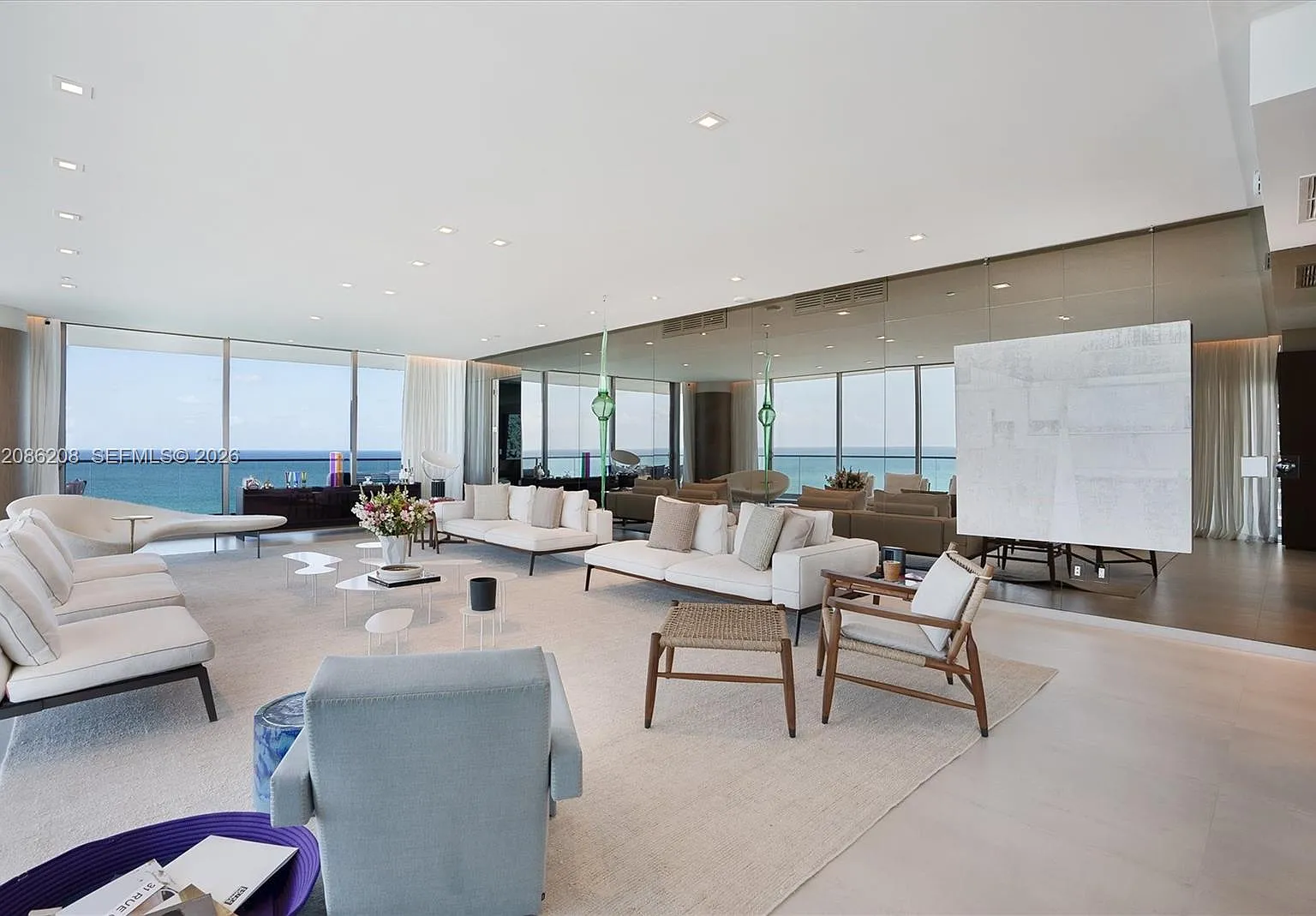 Oceana Bal Harbour Condo — Photo 2