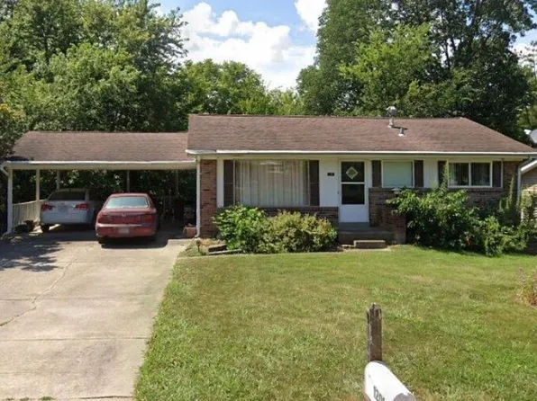 1201 Pawnee St, Jackson, MO 63755