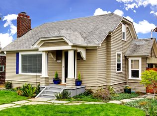 6042 38th Ave SW, Seattle, WA 98126