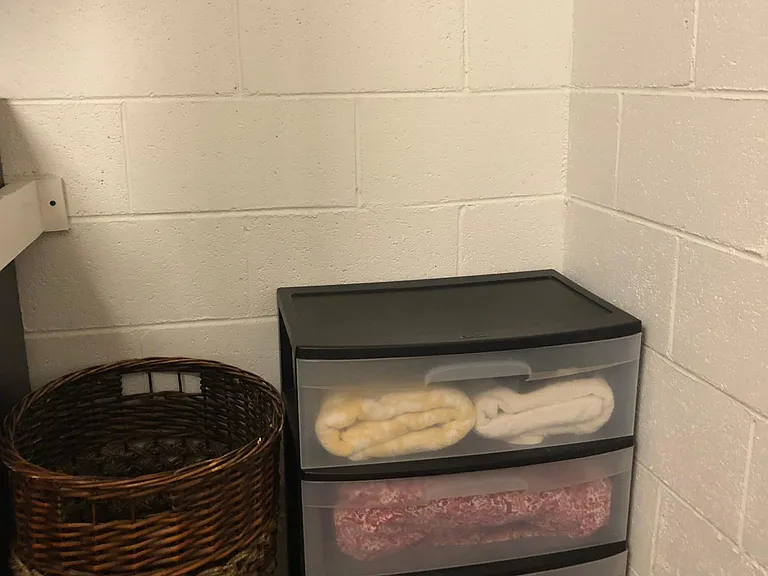 More storage with Sheets and towels