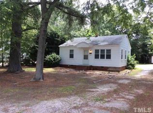 907 S Washington Ave, Dunn, NC 28334