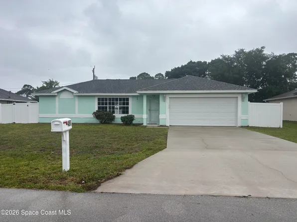 481 Firestone St NE, Palm Bay, FL 32907