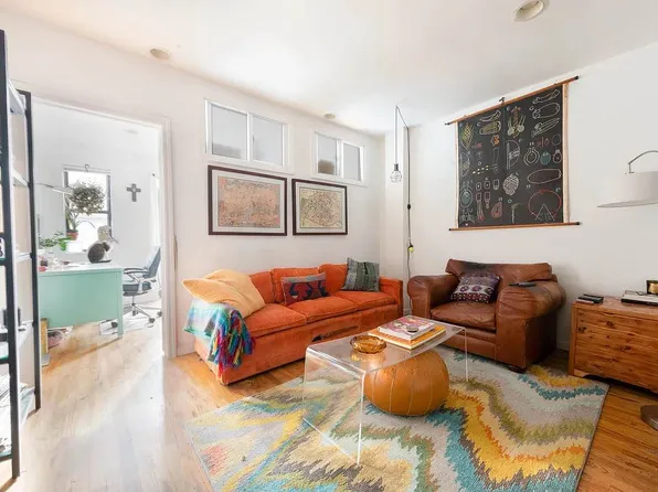 885 Willoughby Avenue image 1 of 10