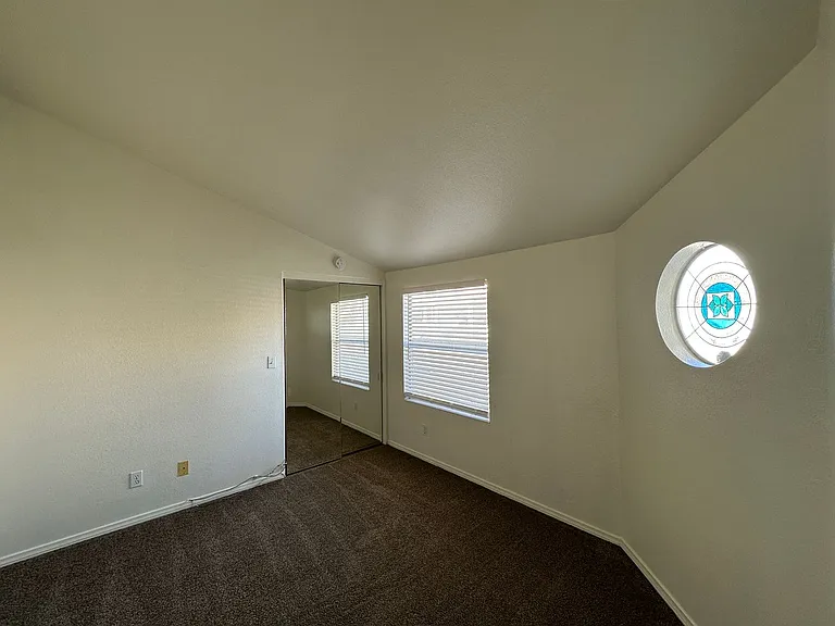 7872 Mount Whitney Cir — Photo 9