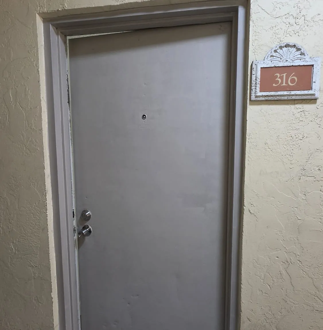 1 bed, 710 sqft, $2,000 — Photo 1