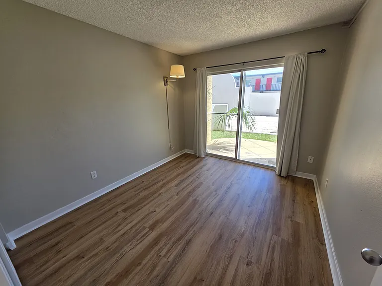 317 Hayden Rd #10 — Photo 30