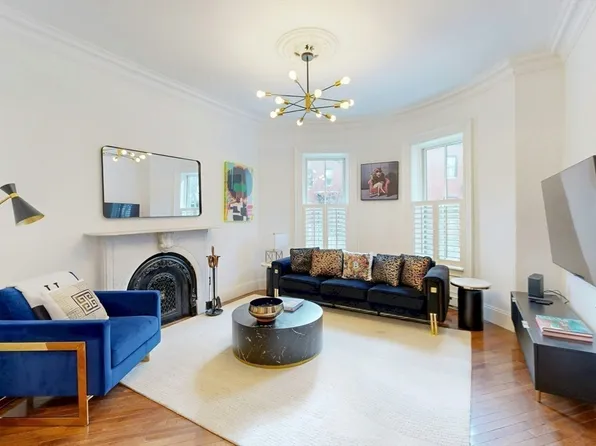 80 E Brookline St APT 2, Boston, MA 02118