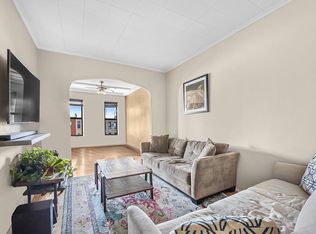 34 Apollo St, Brooklyn, NY 11222
