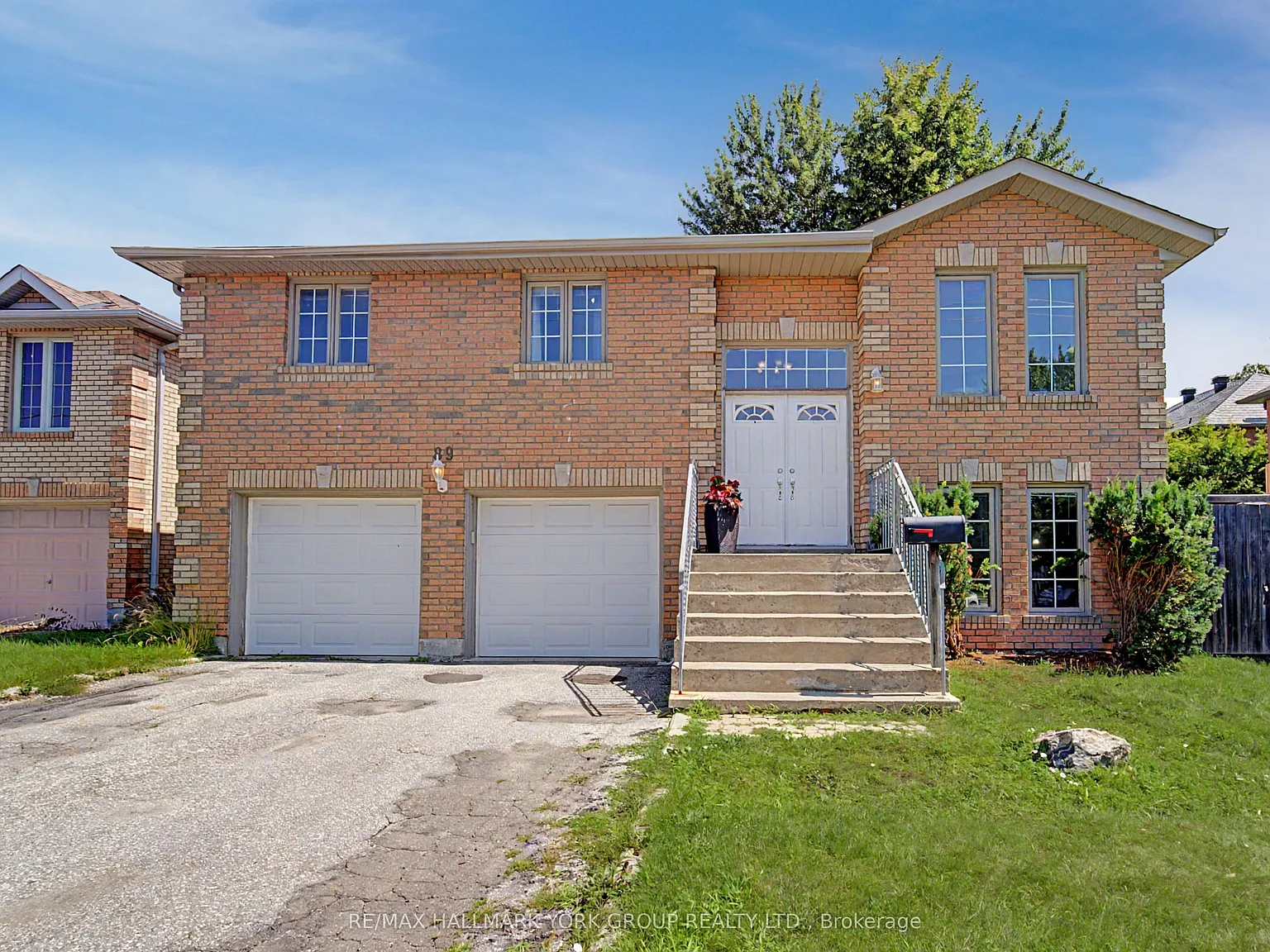 4 bed, $2,950 — Photo 2