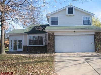 1st image of 2404 Westglen Farms Dr
