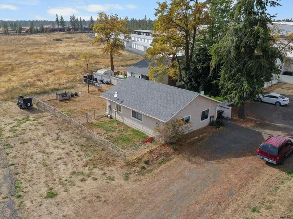 1529 W 1st St, Cheney, WA 99004