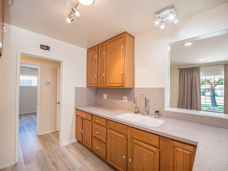 13391 Wynant Dr — Photo 13