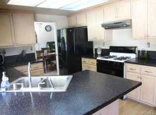 1156 W Morgan St, Rialto, CA 92376