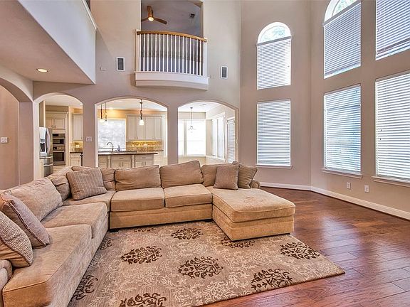 4th image of 4011 Angel Springs Dr