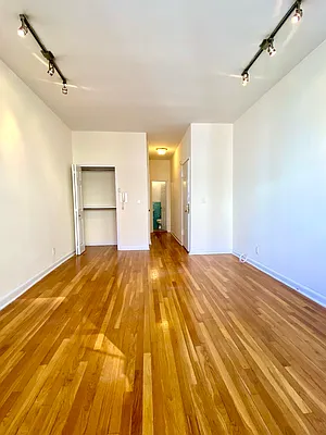 Rented by City & Suburban | media 27