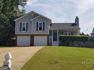 1220 Persimmon Place Dr, Bethlehem, GA 30620