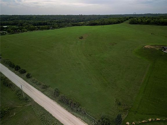 3rd image of LOT 5 219th St