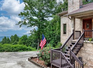 4415 Laurel Ridge Dr, Lenoir, NC 28645