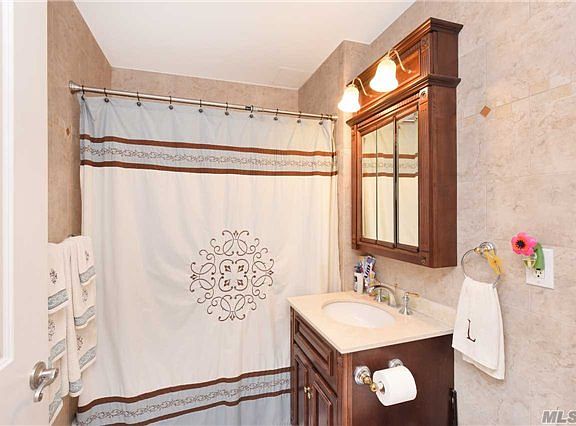4th image of 15031 12th Ave APT 117