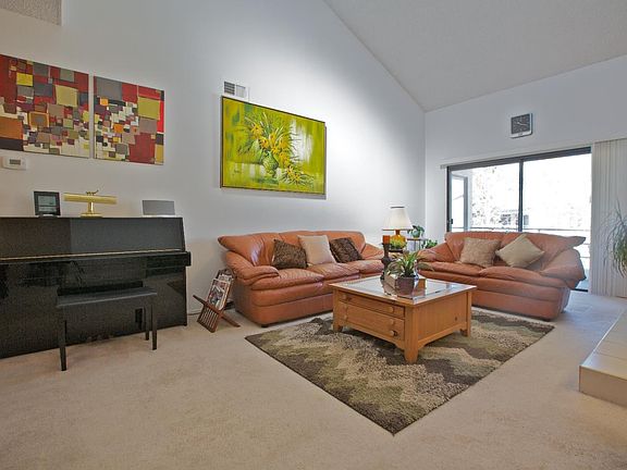 4th image of 4685 Albany Cir APT 135