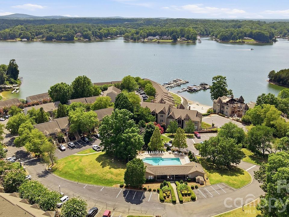 1st image of 14612 Waterside Dr