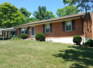 92 Hillview Dr, Roanoke, VA 24019