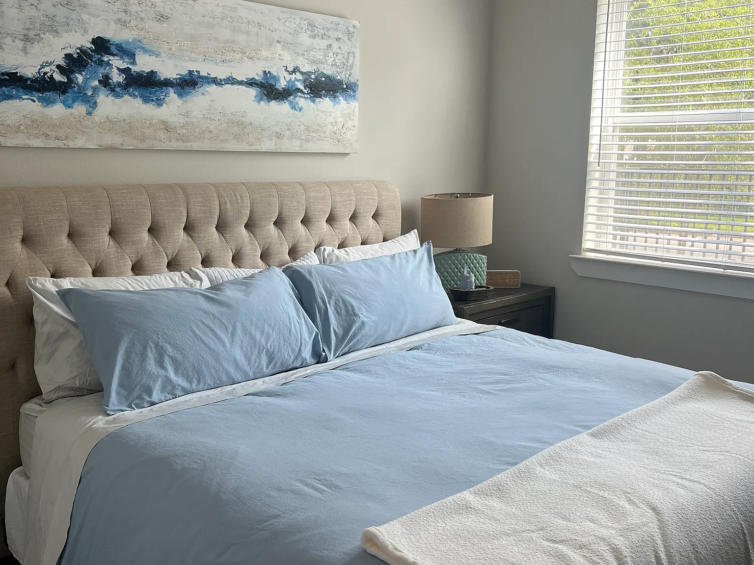 1 bed, 704 sqft, $2,500 — Photo 2