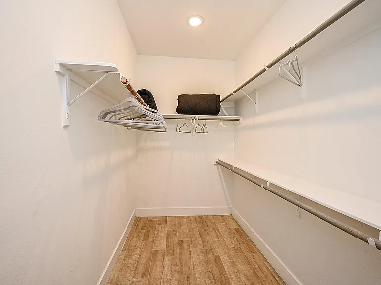 5007 Briscoe St #B — Photo 11