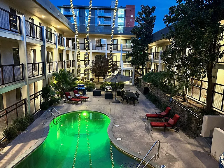 Welcome to The Flats Downtown! — Photo 3
