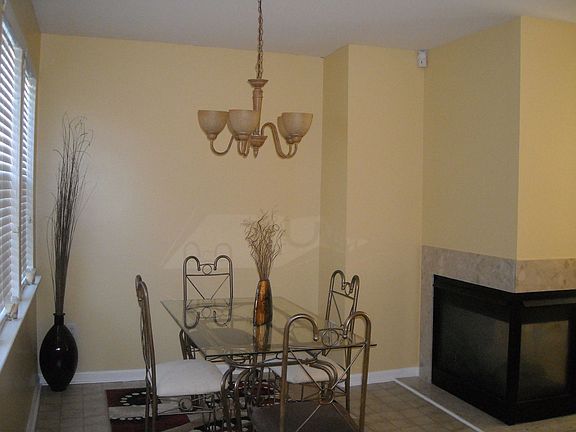 4th image of 4910 Torbay Pl #61
