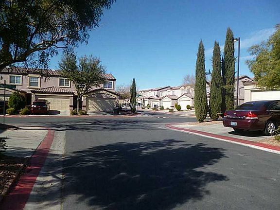 2nd image of 2500 Sierra Bello Ave Unit 103