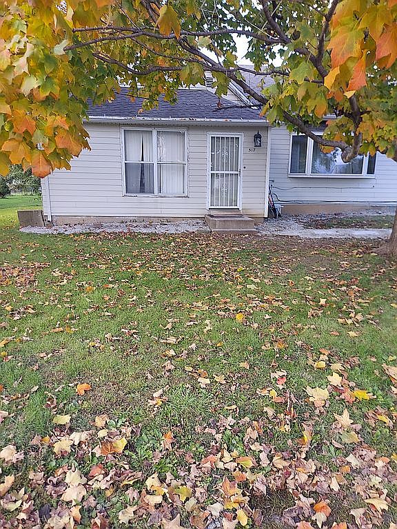 517 E Jackson St, Seatonville, IL 61359 Zillow