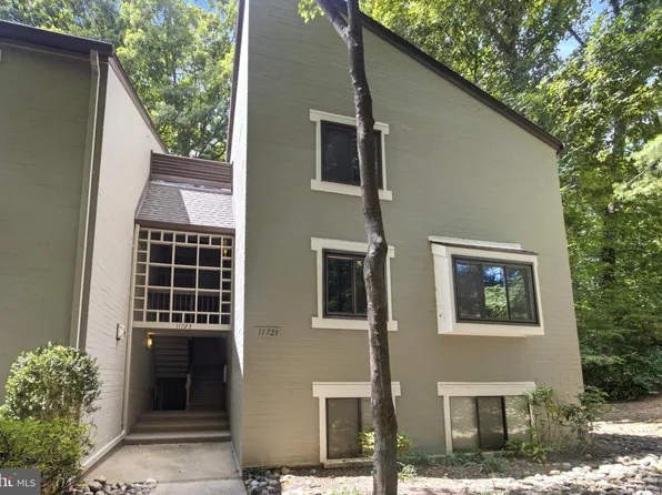 11723 Karbon Hill Ct APT 104, Reston, VA 20191