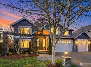 25902 NE 1st Pl, Sammamish, WA