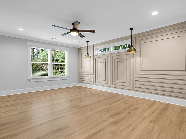 108 Averill St — Photo 37