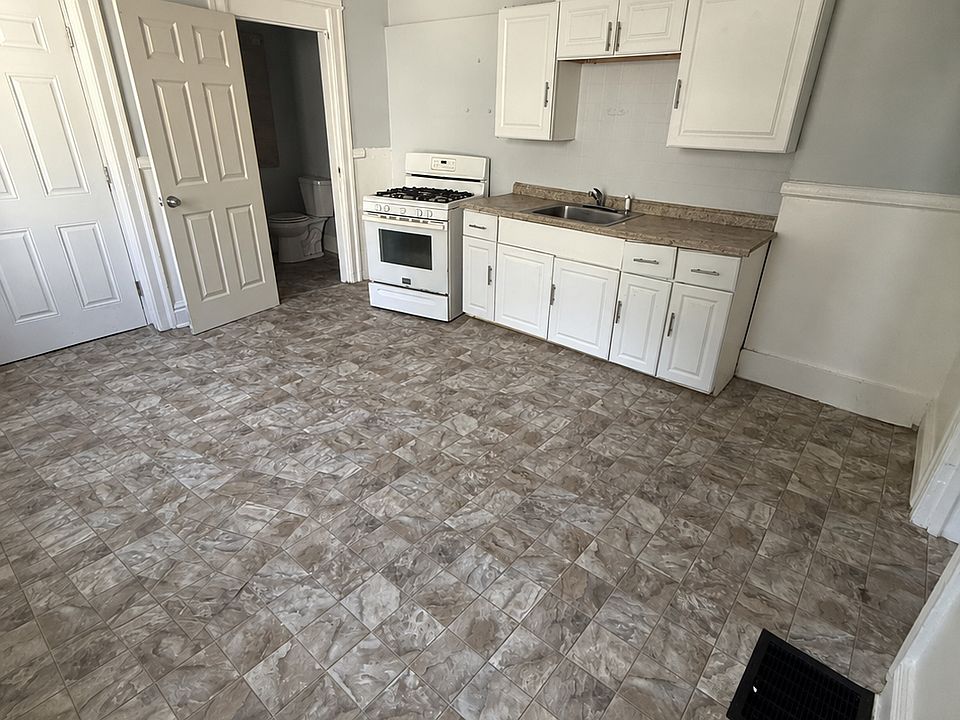 1st image of 83-85 Parsells Ave
