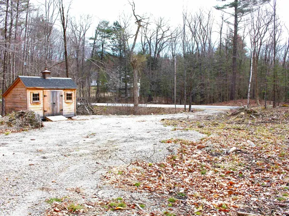 36 Hackleboro Road, Canterbury, NH 03224