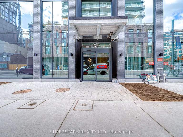 252 Church St #3209 — Photo 22