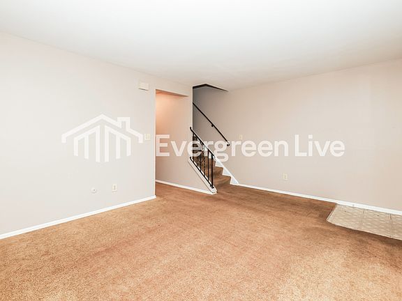 3rd image of 8064 Mount Everest St