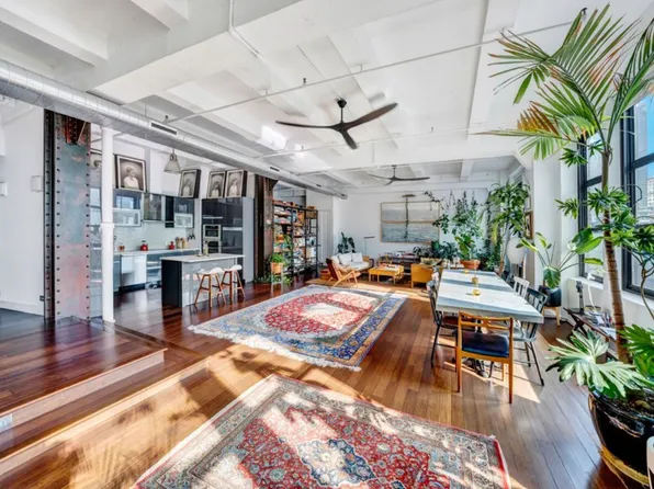 438 West 37th Street image 1 of 8