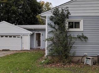 8365 Lockport Rd, Niagara Falls, NY 14304