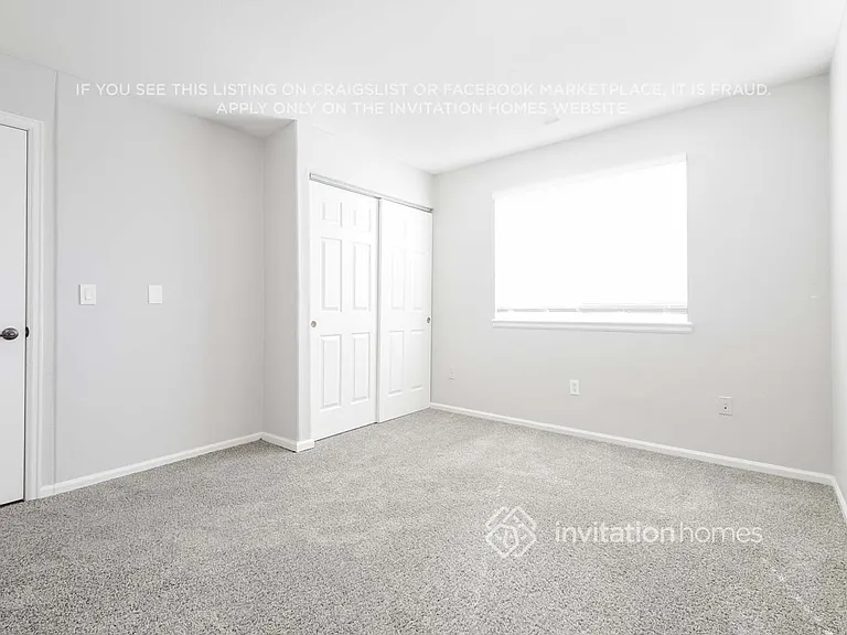 19398 E 58th Dr — Photo 12
