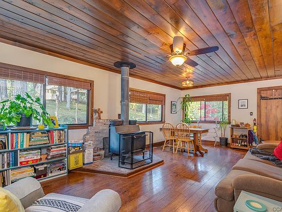 4th image of 2084 Airacobra Ave #62/1